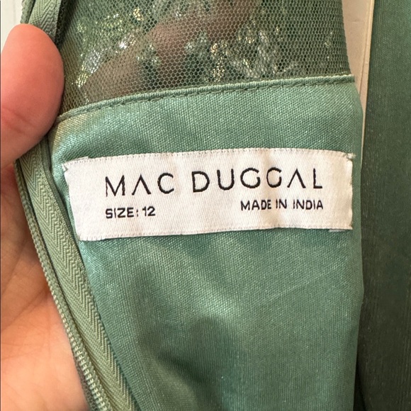 NWT Mac Duggal 5533 Green Embellished High Neck Long Sleeve A Line Gown Size 12 - Picture 12 of 14